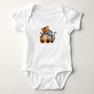 Omfamningkattungar ett biet tee shirt