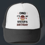 Omg Födelsedagsfesten Min syster Birthday Shirt Keps<br><div class="desc">Omg Födelsedagsfesten Mina systrare Funny Sisters Birthday Gift</div>