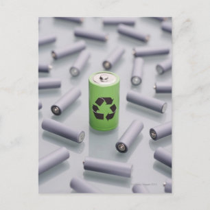 Omgiven av mindre grått-batterier. vykort