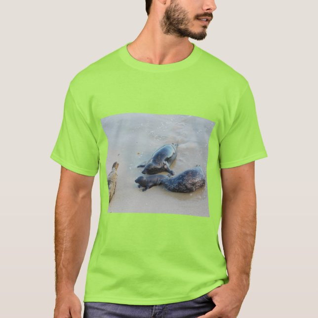 Omgivet med kärlek t shirt (Framsida)