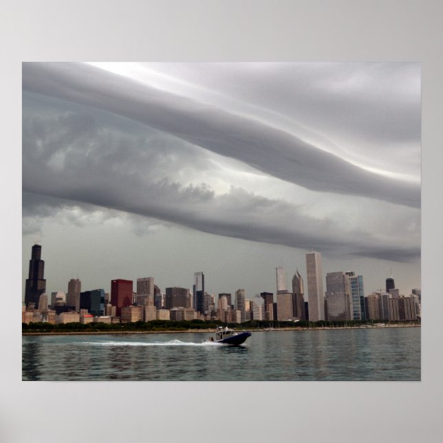 Ominous Chicago Skyline Poster (Framsidan)