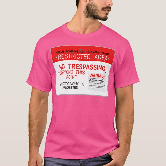 Område 51 Dreamland T Shirt (Framsida)
