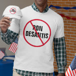 Omröstning mot Ron DeSantis Florida Democrat T Shirt<br><div class="desc">Stå emot guvernör Ron DeSantis och hans hatfulla politik i Florida politik. En röd genomstrykning på en politisk T-shirt mot DeSantis.</div>
