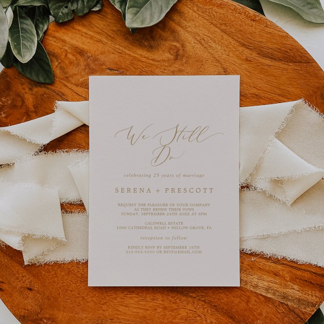 Ömtålig guld- och krämfärgad Vi förnyar fortfarand Inbjudningar (Skapare uppladdad)