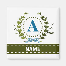 Ömtålig krans av murgröna och namnband med monogra