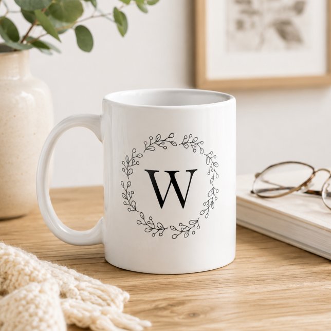 Ömtålig vinjekransmonogram kaffemugg (Skapare uppladdad)