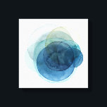 Omvandla planeter - Vattenfärgcirklar Canvastryck<br><div class="desc">Att utveckla planeter jag av Grace Popp. Vattenfärgskretsar skapar planetliknande former som överlappar varandra för att avslöja vackra variationer av blått och teal.</div>