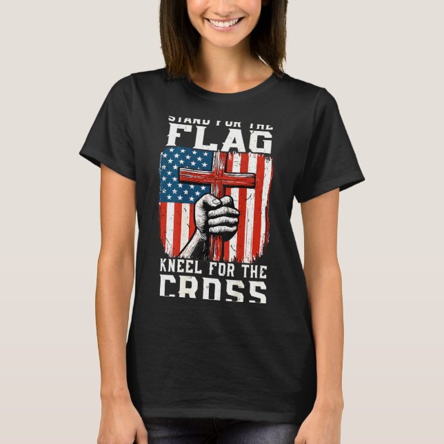 On-back Stand For Flag Kneel Cross Patriotic Chris T Shirt (Framsida)