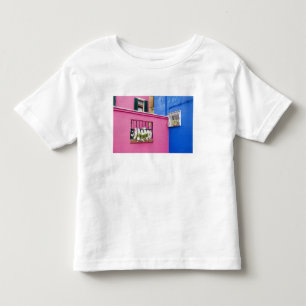 Ön Burano, Burano, Italien. Färgglada Burano T-shirt