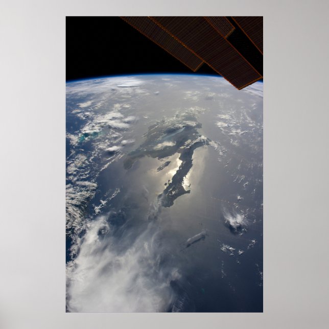 ön Hispaniola med Sunglin Poster (Framsidan)