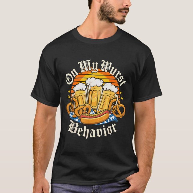 On My Wurst Behavior Retro Groovy Beer  T Shirt (Framsida)