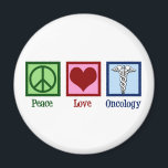 Oncologist Peace Kärlek Oncology Office Magnet<br><div class="desc">En vacker onkolog med fredstecken,  hjärta och medicinaltecknet. Peace Kärlek Oncology. Stöd det underbara läkare i fält för att bota och hjälpa cancerpatienter.</div>