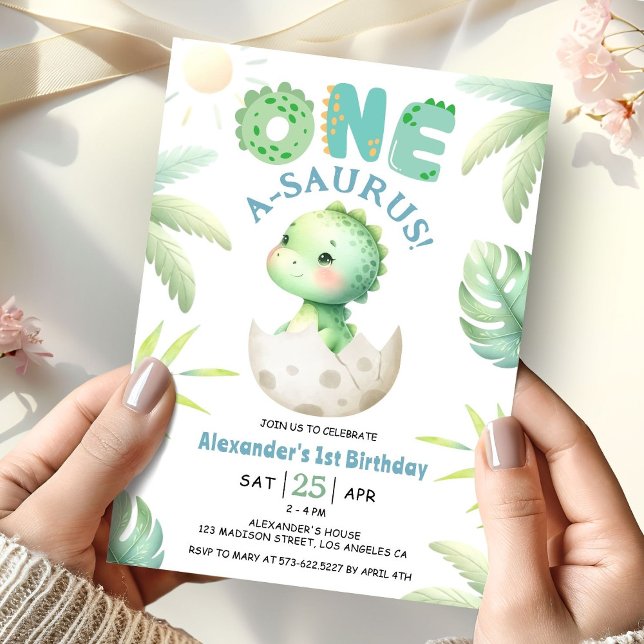 One A-Saurus Cute Dinosaur 1:a födelsedagsinbjudan Inbjudningar (Skapare uppladdad)