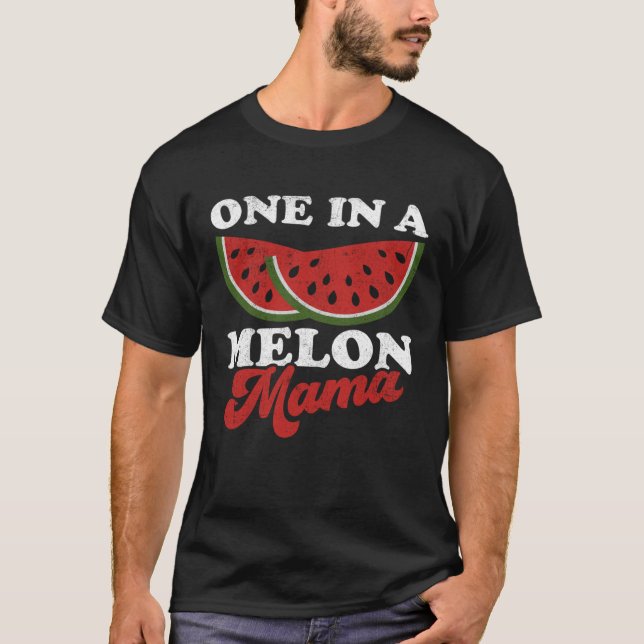 One In A Melon Mama  Watermelon Summer Retro Cute  T Shirt (Framsida)