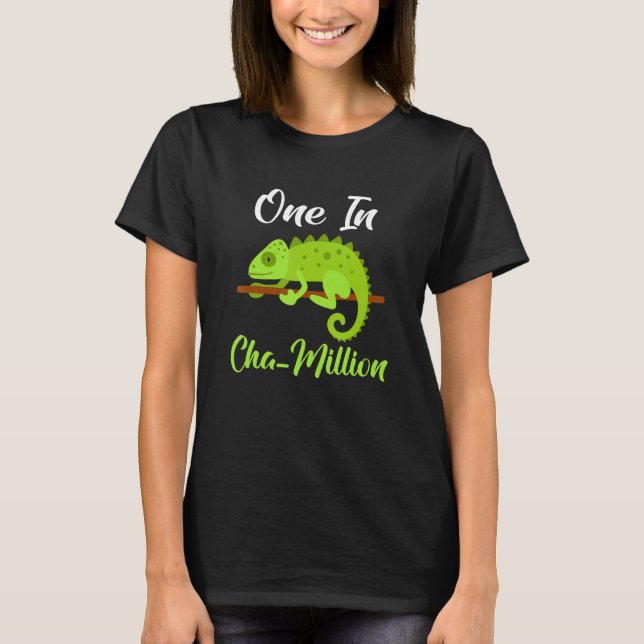 One in Cha Million Chameleon T Shirt (Framsida)