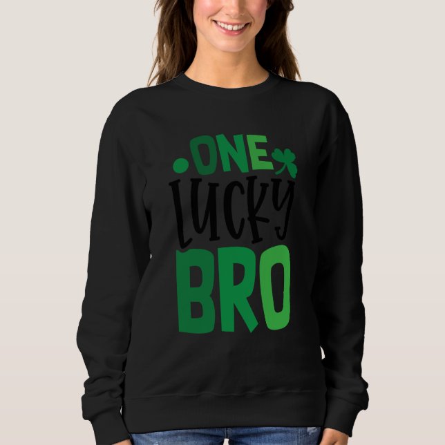 One Lucky Bro C Shamrock Irish Ireland T Shirt (Framsida)