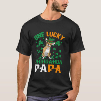 One Lucky Hund Red Chihuahua Pappa St Patricks D T Shirt