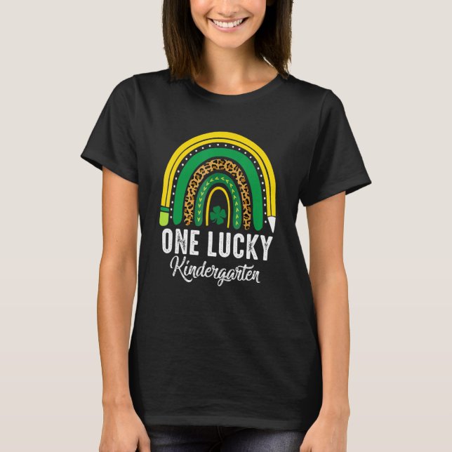 One Lucky Kindergarten Rainbow St Patricks Day Tea T Shirt (Framsida)