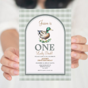 One Lucky Mallard Ankor Grönt Gingham 1st Birthday Inbjudningar