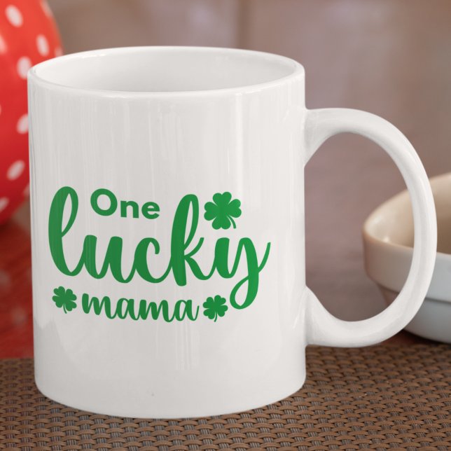One Lucky Mama Funny St Patrick Day Kaffemugg (Skapare uppladdad)