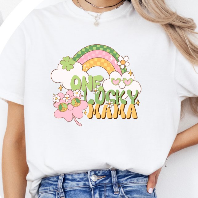 One Lucky Mama Retro St. Patrick’s Day T Shirt (Skapare uppladdad)
