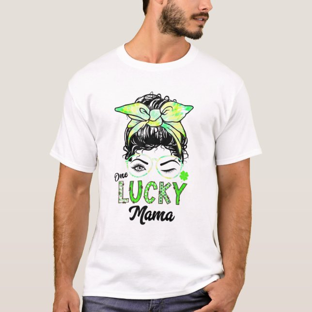 One Lucky Mamma St patricks day Messy Bun Hårsnodd T Shirt (Framsida)