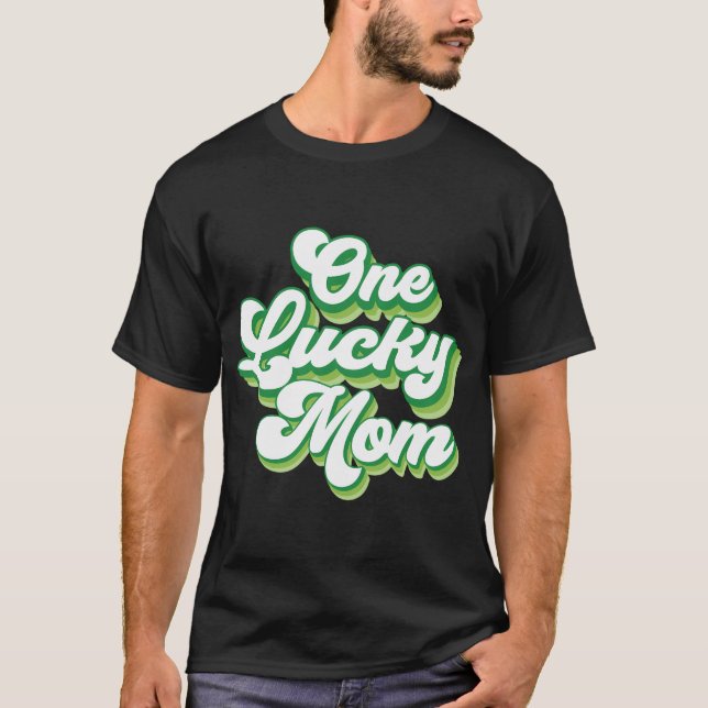 One Lucky Mamma St patrick's day T Shirt (Framsida)