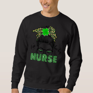 One Lucky Nurse St patrick's day Lång Ärmad Tröja
