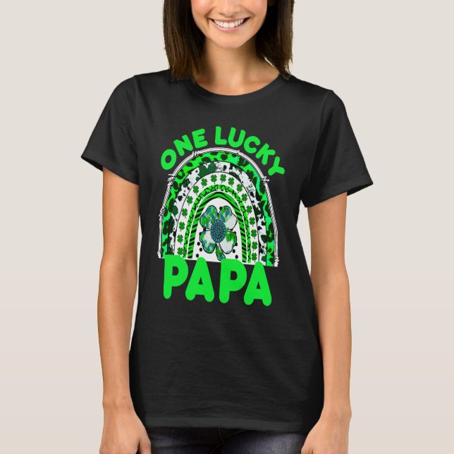 One Lucky Papa Good Luck Green Rainbow Shamrock Le T Shirt (Framsida)