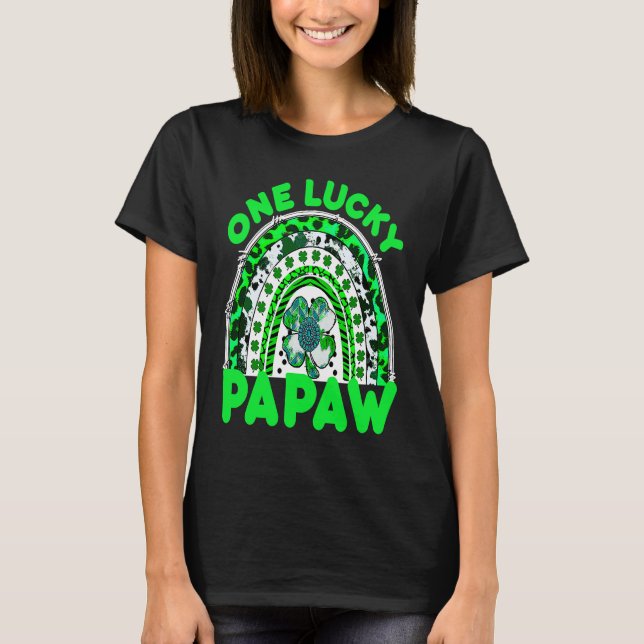 One Lucky Papaw Good Luck Green Rainbow Shamrock L T Shirt (Framsida)