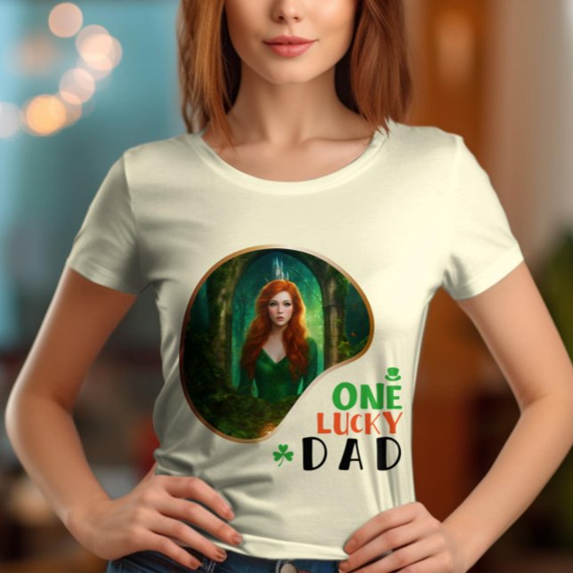 One Lucky Pappa - Grönt Attire Affair T Shirt (Skapare uppladdad)