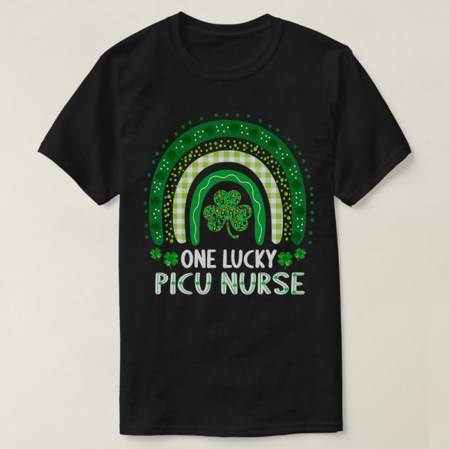 One Lucky PICU Nurse Women Shamrock Rainbow St Pat T Shirt (Design framsida)