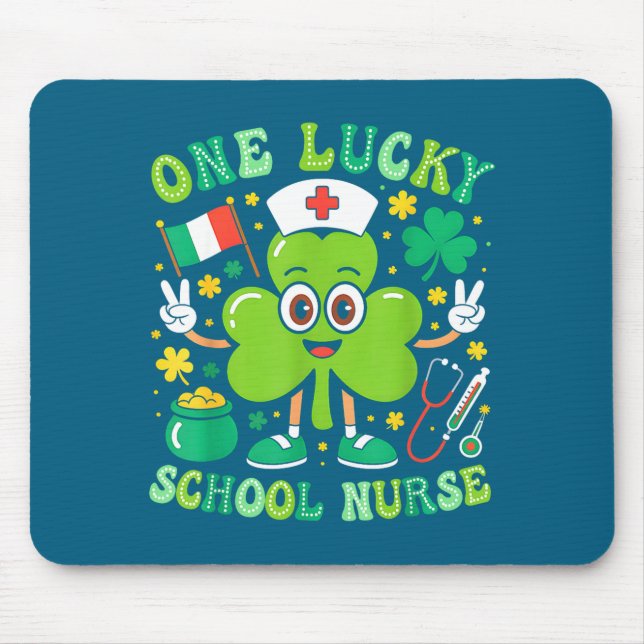 One Lucky School Nurse St Patrick's Day Shamrock I Musmatta (Framsidan)