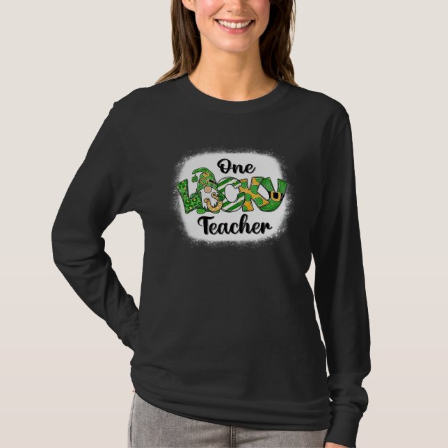 One Lucky Teacher Irish Gnome Leopard Patricks Day T Shirt (Framsida)