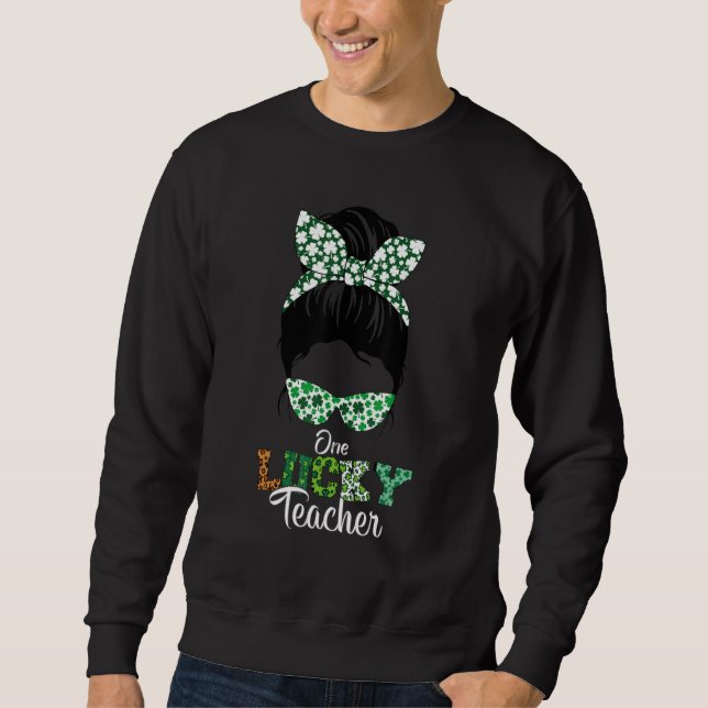 One Lucky Teacher St. Patrick's Day Messy Bun Leop Lång Ärmad Tröja (Framsida)