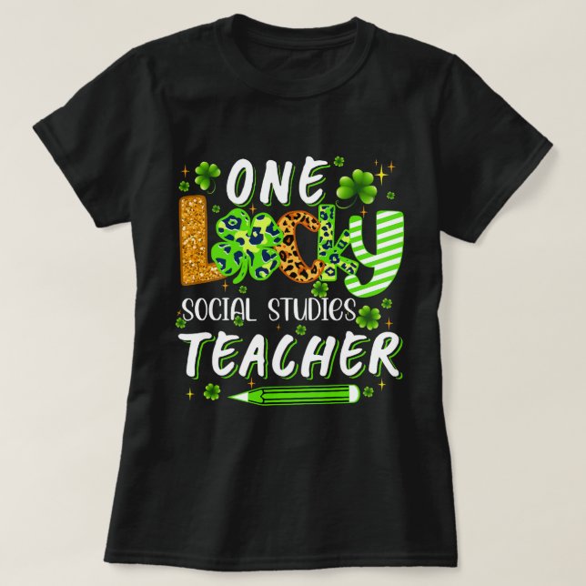One Merry Choir Teacher Funny Gnomes jul Cho T Shirt (Design framsida)
