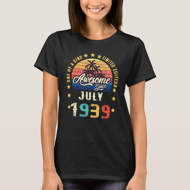 One Of A Kind  Awesome Since July 1939 T Shirt (Framsida)