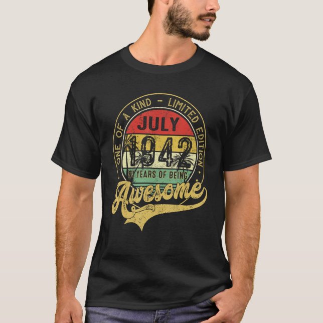 One Of A Kind  Awesome Since July 1942 T Shirt (Framsida)