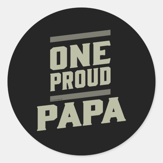 One Proud Pappa Runt Klistermärke (Framsida)
