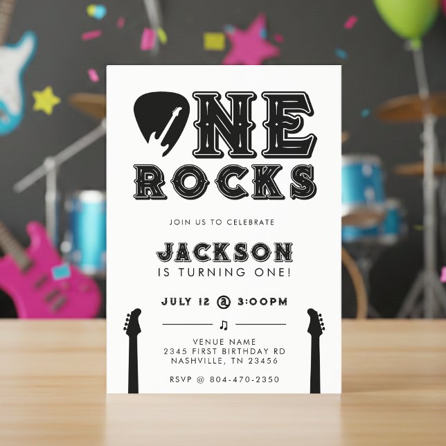 One Rocks Gitarrplektrum 1-års Födelsedagsfest Inbjudningar (One Rocks Guitar Pick 1st Birthday Party Invitation
)