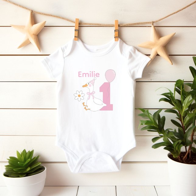 One silly Goose Personalize name First birthday T Shirt (Skapare uppladdad)