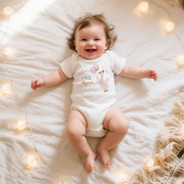 One Silly Goose Spring Party Farm First Birthday T Shirt (Skapare uppladdad)