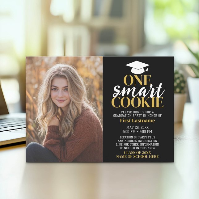 One Smart Cookie - Studenten Photo - Grad Party Inbjudningar (Graduation Party Invitation with Photo)