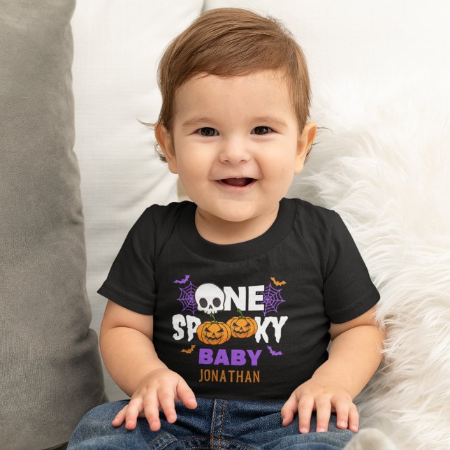 One Spooky Baby, Fun Halloween Family T Shirt (Skapare uppladdad)