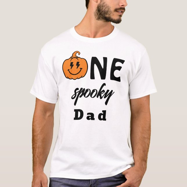 One Spooky Dad Halloween Matching Family T Shirt (Framsida)