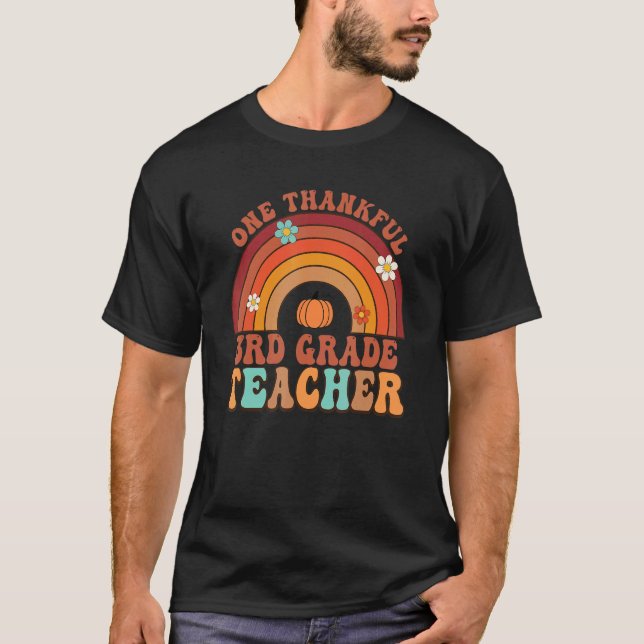 One Thankful 3rd Grade Teacher Groovy Thanksgiving T Shirt (Framsida)