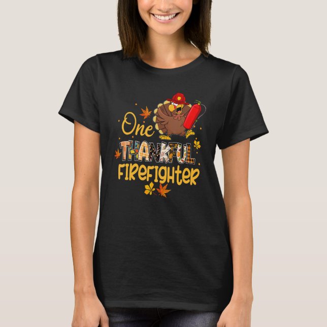 One Thankful Firefighter Turkey Pilgrim Hat Thanks T Shirt (Framsida)