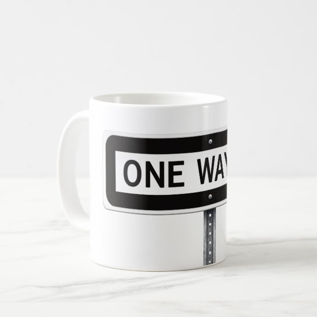 One way black and white street sign kaffemugg (Framsida vänster)