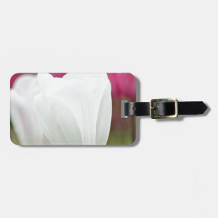 One White Tulip Bagagebricka