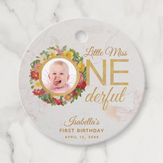 Onedernerlig första födelsedag Blommigt av andning Gåvor Etiketter (Framsida)